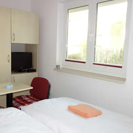 Küstenwald - Ferienzimmer Kleiner Eikkater 8